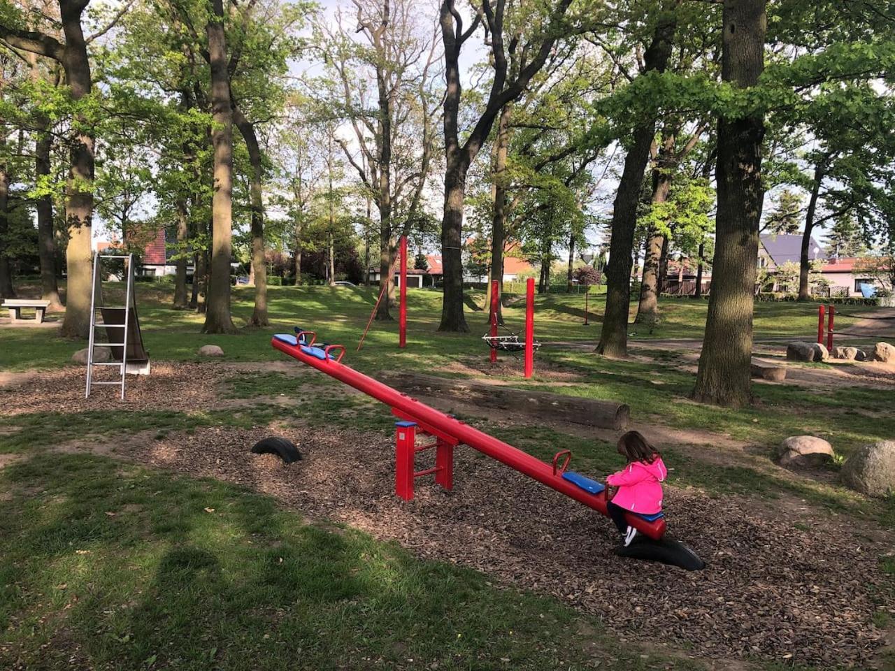 לייפציג Ferienwohnung Am Park מראה חיצוני תמונה